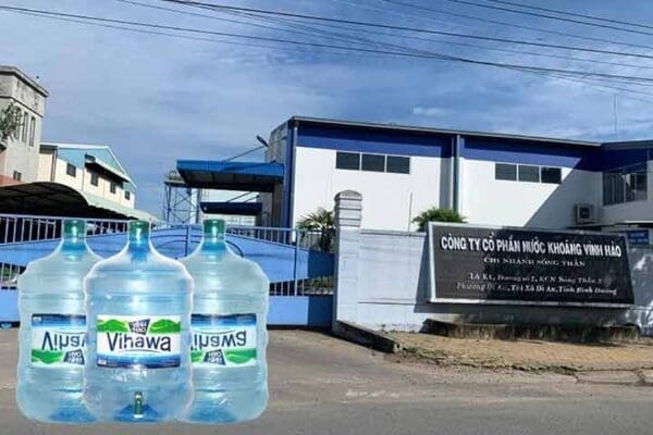 nước vihawa bình 20l có vòi